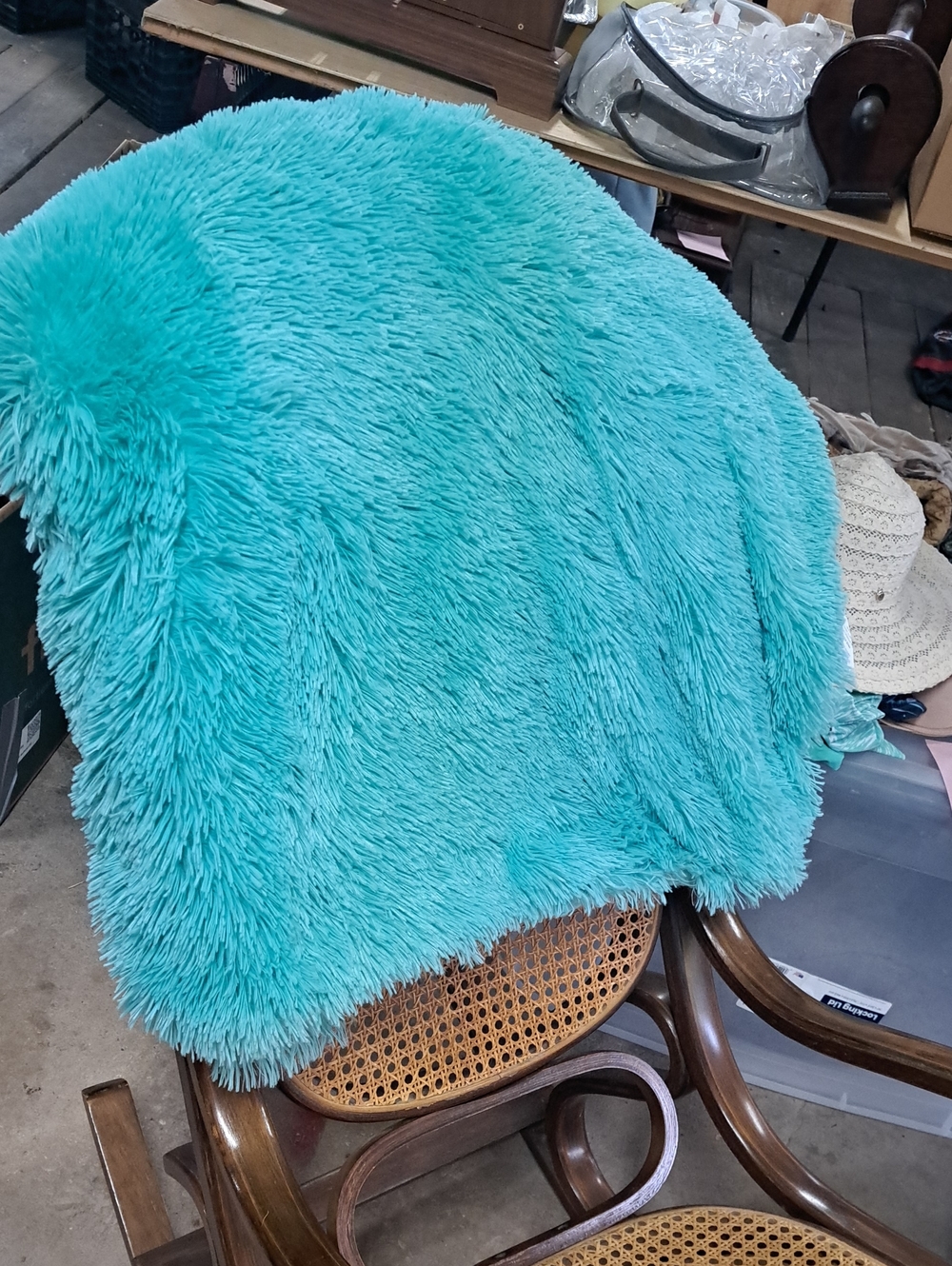 Plush Faux Fur Throw Blanket - Aqua Blue